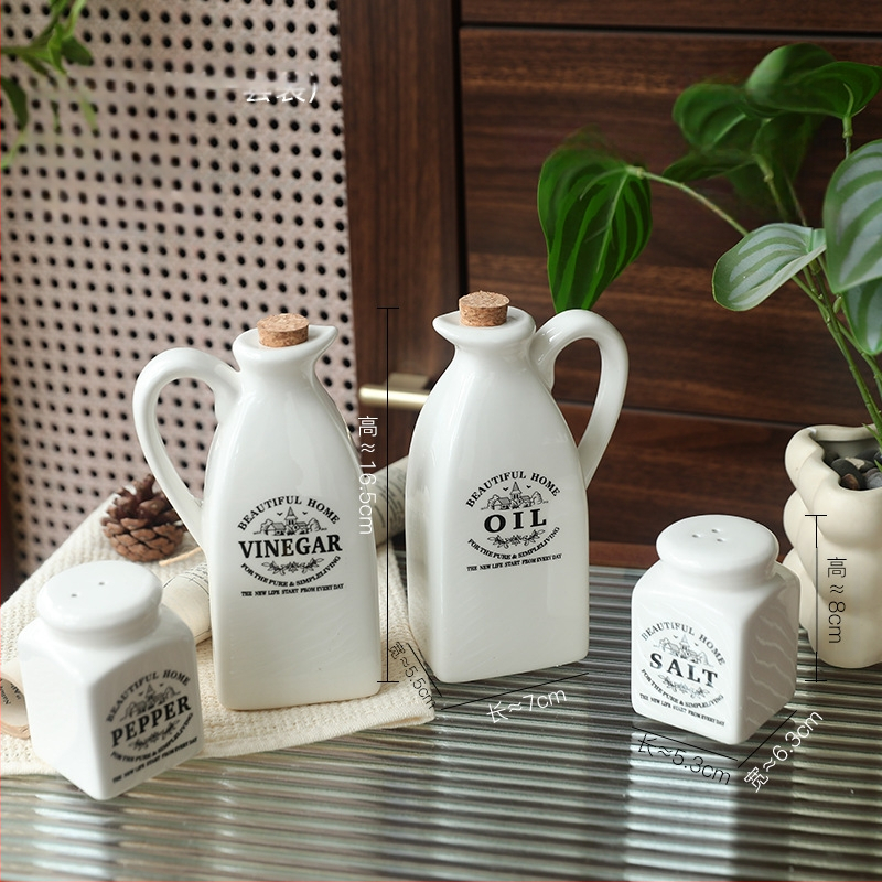 zakka toidukaupade valge Jaapani stiilis keraamiline õlipudel maitseainepudel neljaosaline köögitarbed