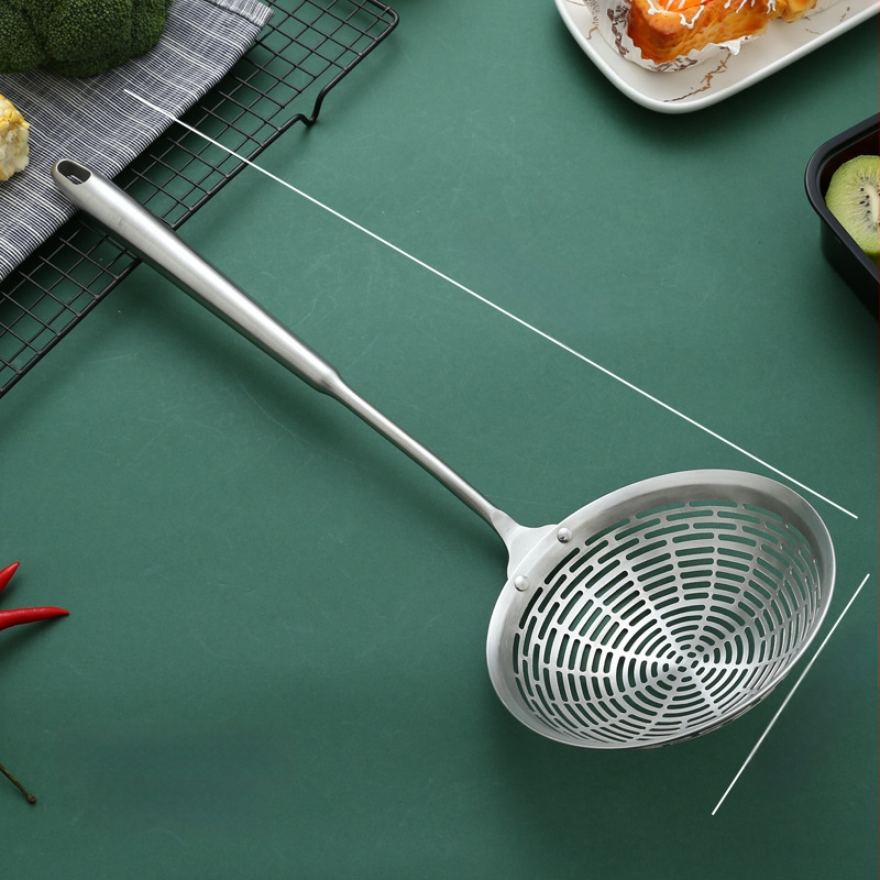 Nerūdijančio plieno kiaurasamtis, raudonmedžio ilga rankena, karšto puodo šaukštas, keptas kiaurasamtis, didelis kiaurasamtis, pipirų nusausinimas, didelis kiaurasamtis