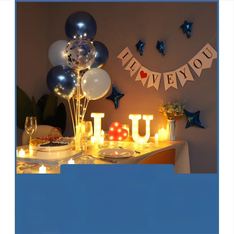 Gimtadienio Qixi atminimo dienos scenos dekoravimas Staigmenos pasiūlymas Meilužio dienos vakarienė žvakių šviesoje Romantiško stalo dekoravimas Plaukiojanti kolona