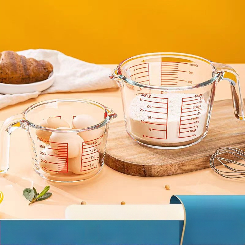 Magas hőmérsékletnek ellenálló üveg mérőpohár skálával Magas hőmérsékletnek ellenálló mikrohullámú sütőben használható sütőpohár Tojásverő pohár mérőpohárral
