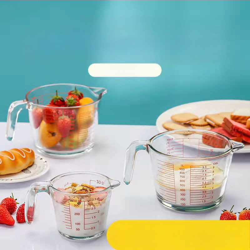 Magas hőmérsékletnek ellenálló üveg mérőpohár skálával Magas hőmérsékletnek ellenálló mikrohullámú sütőben használható sütőpohár Tojásverő pohár mérőpohárral