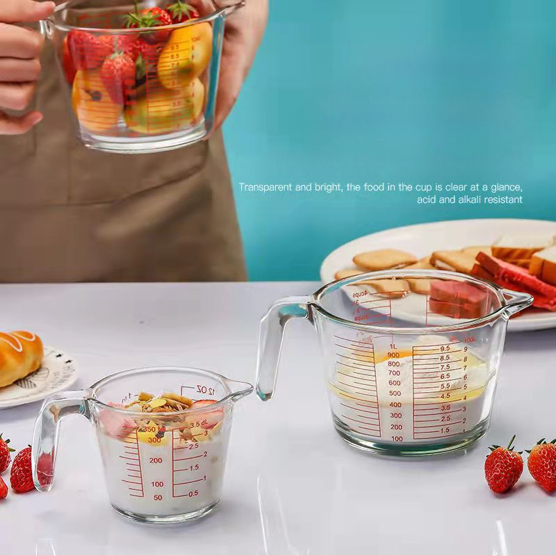 Magas hőmérsékletnek ellenálló üveg mérőpohár skálával Magas hőmérsékletnek ellenálló mikrohullámú sütőben használható sütőpohár Tojásverő pohár mérőpohárral
