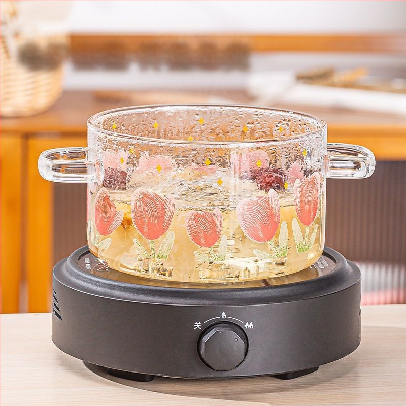 Magas boroszilikát tartalmú, tulipán alakú üvegedény, átlátszó elektromos kerámiatűzhelyen melegíthető tésztatál, indukciós főzőlap, magas hőmérsékletnek ellenálló, fedővel és dupla fogantyúval