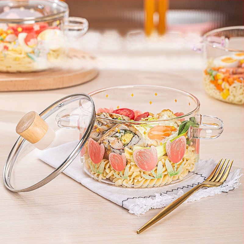 Magas boroszilikát tartalmú, tulipán alakú üvegedény, átlátszó elektromos kerámiatűzhelyen melegíthető tésztatál, indukciós főzőlap, magas hőmérsékletnek ellenálló, fedővel és dupla fogantyúval