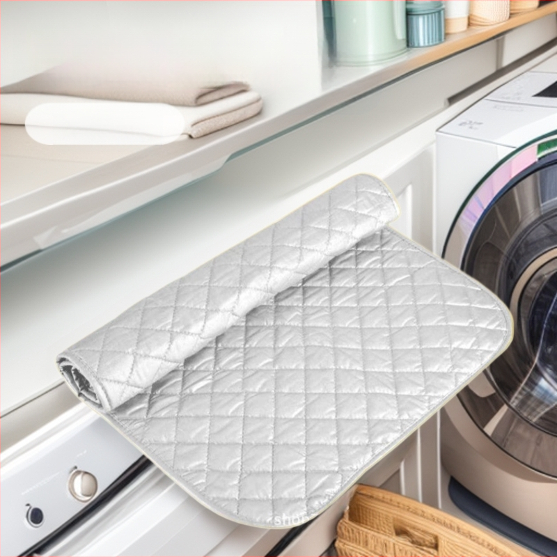 Tehase otsetarne piiriülene uus kokkupandav majapidamises kasutatav kaasaskantav soojusisolatsioon puuvillast kõrge temperatuuriga triikimislaud triikimismatt