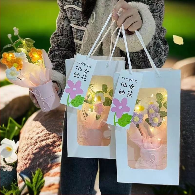 Valentino dienos puokštės, suvenyrai, rudens vidurio šventės dovanos, vilnoniai megzti gaminiai, mokytojo dienos dovanos, rožės