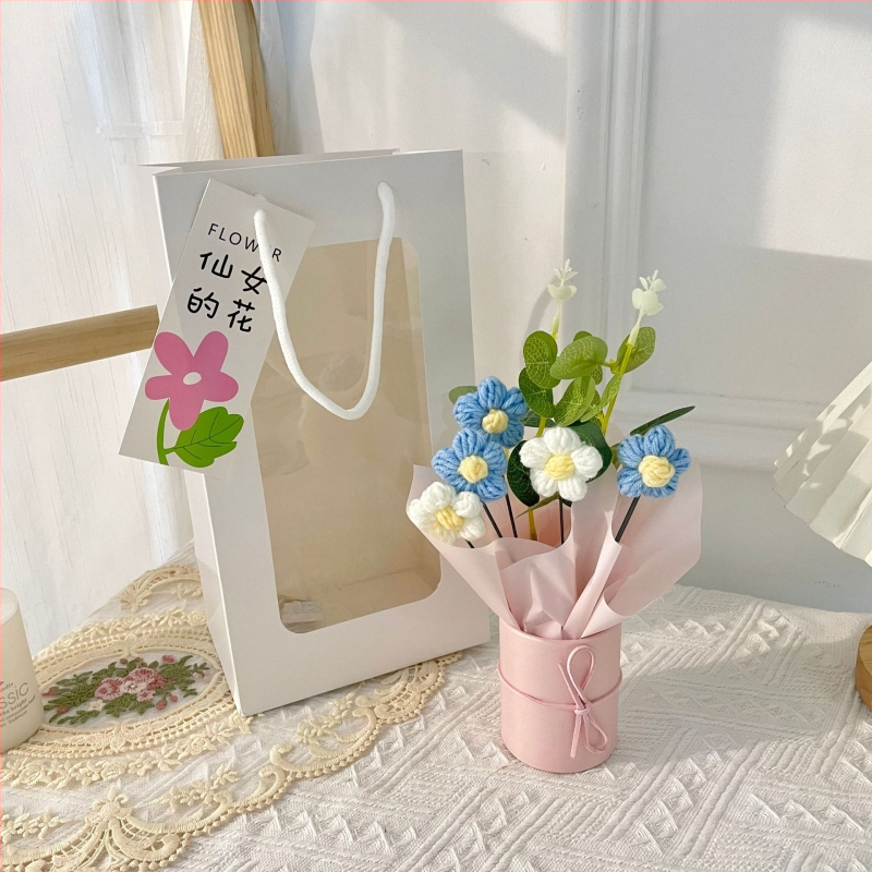 Valentino dienos puokštės, suvenyrai, rudens vidurio šventės dovanos, vilnoniai megzti gaminiai, mokytojo dienos dovanos, rožės