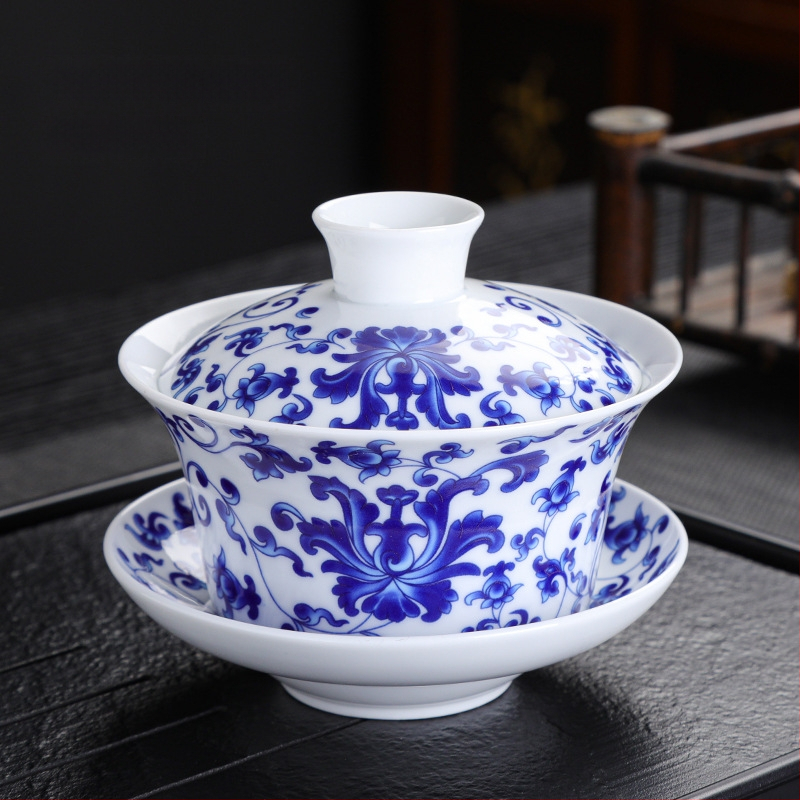 Didelio baltumo porceliano padidinimo 300 ml mėlynai baltas dubenėlis su dangteliu arbatai Didelis dubenėlis Yuan mėlynai baltas Sancai dubenėlis Trijų baterijų aštuonių lobių arbatai skirti dubenėliai