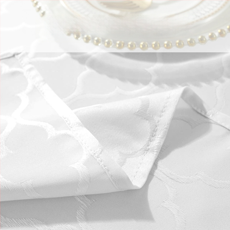 Polüesteržakaarmadratsiga Maroko lokkis kõrgekvaliteediline satiinist kortsudevastane siseruumides kasutatav dekoratiivne ruudukujuline ristkülikukujuline ümmargune laudlina