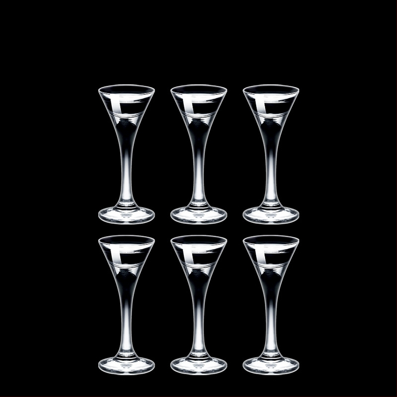 Alkoholinių gėrimų taurė, taurė, maža vyno taurė, spiritinis stiklas, aštuonkampis stiklas, kulkos formos taurė, vienos taurės didmeninė stiklinė taurė