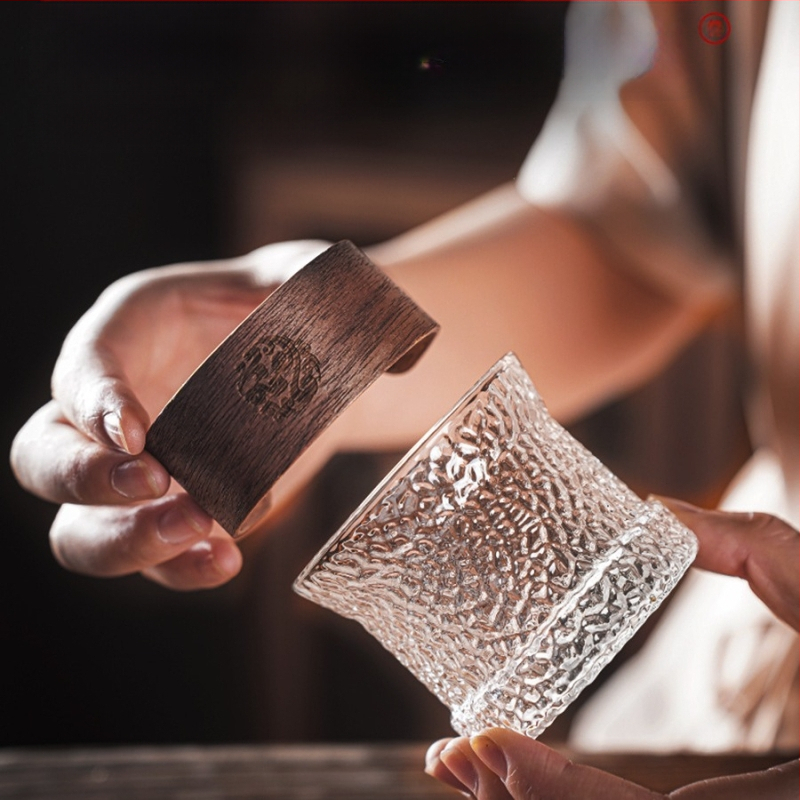 Karščiui atsparus stiklinis arbatos puodelis, mažas arbatos puodelis, kung fu arbatos rinkinys, arbatos plaktuko formos arbatos dubuo, skirtas naudoti namuose