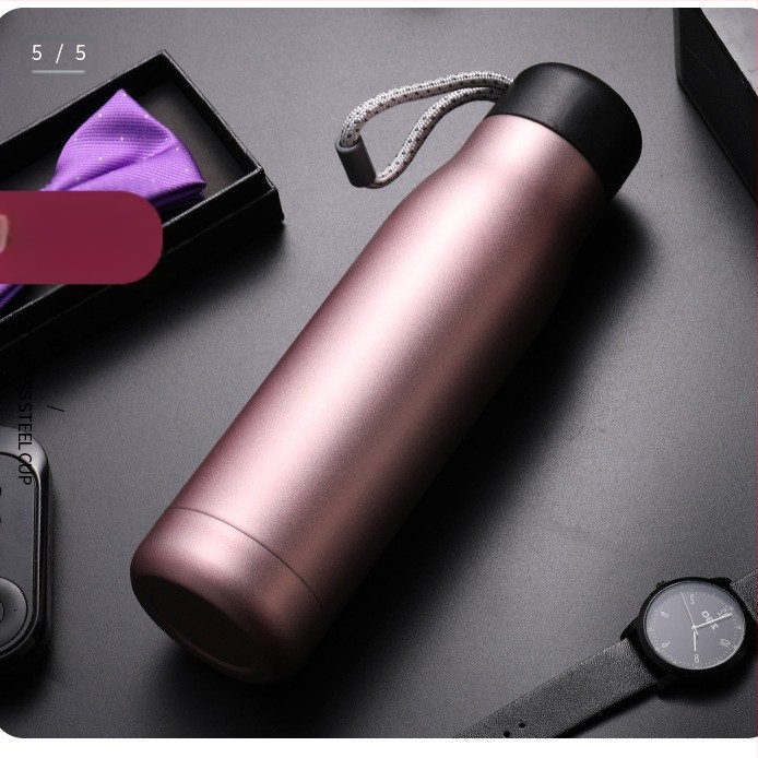 Határokon átnyúló amerikai stílusú kis szájú rozsdamentes acél termosz pohár hevederes pohár matt kültéri sport lovag pohár ajándék reklám pohár