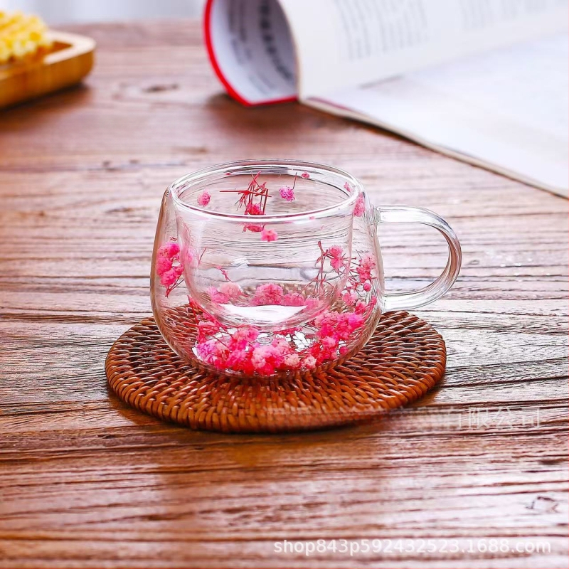 Határokon átnyúló új, valódi virágmintás, kétrétegű üvegből készült, kiváló minőségű kávésbögre fogantyúval, forrázásgátló és hőszigetelő, magas boroszilikát üvegből