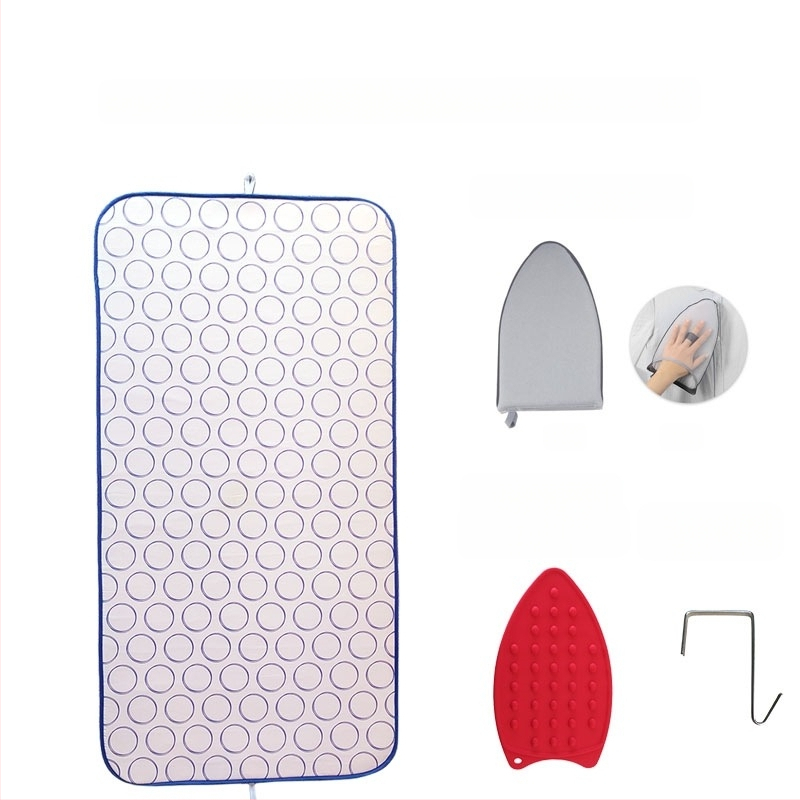 Hulgimüük kõrge temperatuurikindel kokkupandav triikimislaud lauaarvuti majapidamises triikimismatt rippuv triikimismatt veekindel auru soojusisolatsioon kaasaskantav