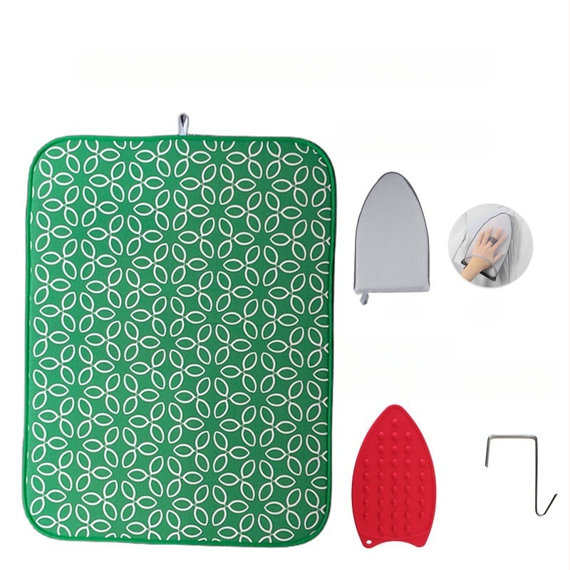 Hulgimüük kõrge temperatuurikindel kokkupandav triikimislaud lauaarvuti majapidamises triikimismatt rippuv triikimismatt veekindel auru soojusisolatsioon kaasaskantav