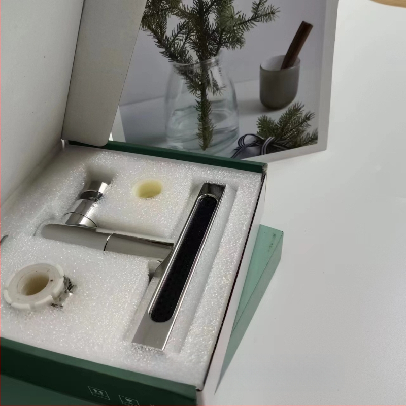 Virtuves trauku mazgāšanas jaucējkrāns, universāls pagarinātājs, lietus, četru ātrumu, pagriežams, spiediena, šļakatu necaurlaidīgs, artefakts