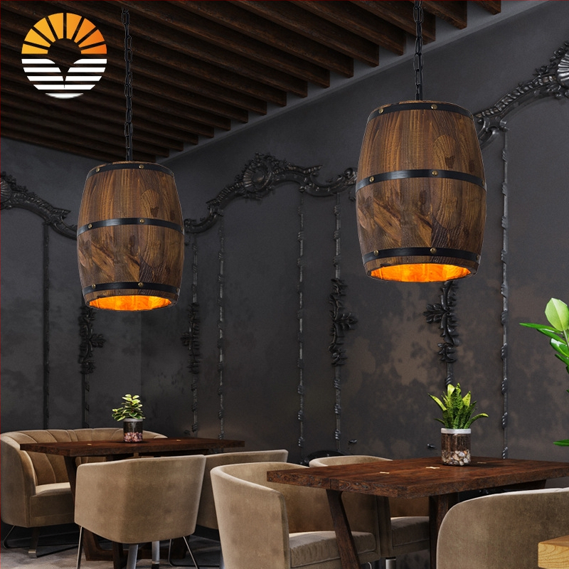 Ameerika maamaja retro puidust ämbriga rippvalgusti veinitünni teemaline restoran kohvik baar interneti kohvik baar täispuidust käsitöö dekoratiivvalgustus
