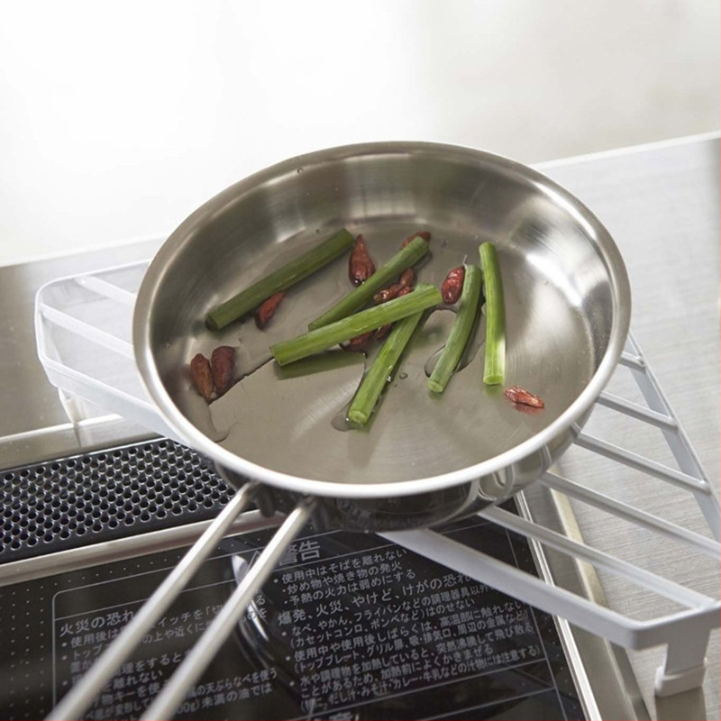 Többcélú vas háromszög tároló állvány konyhai egyrétegű állvány lyukasztásmentes padlótároló állvány szervező állvány nagykereskedelem