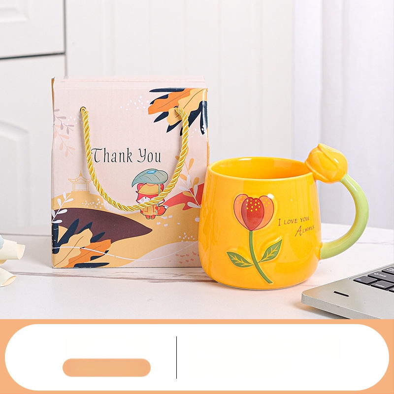 Friss tulipános vizespohár, személyre szabott kerámia bögre, sztereó virágos vizespohár, ajándék otthoni tejespohár