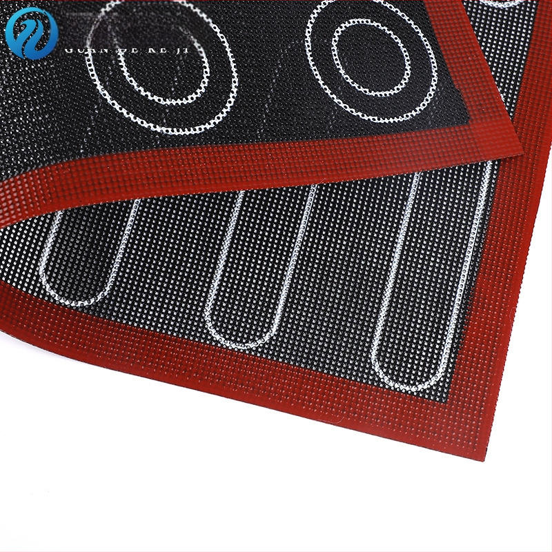 „Amazon“ nelimpantis tuščiaviduris kepimo kilimėlis sausainių kepimui, sluoksniuotos duonos kepimui, kvėpuojantis stiklo pluošto silikoninis tuščiaviduris kepimo kilimėlis