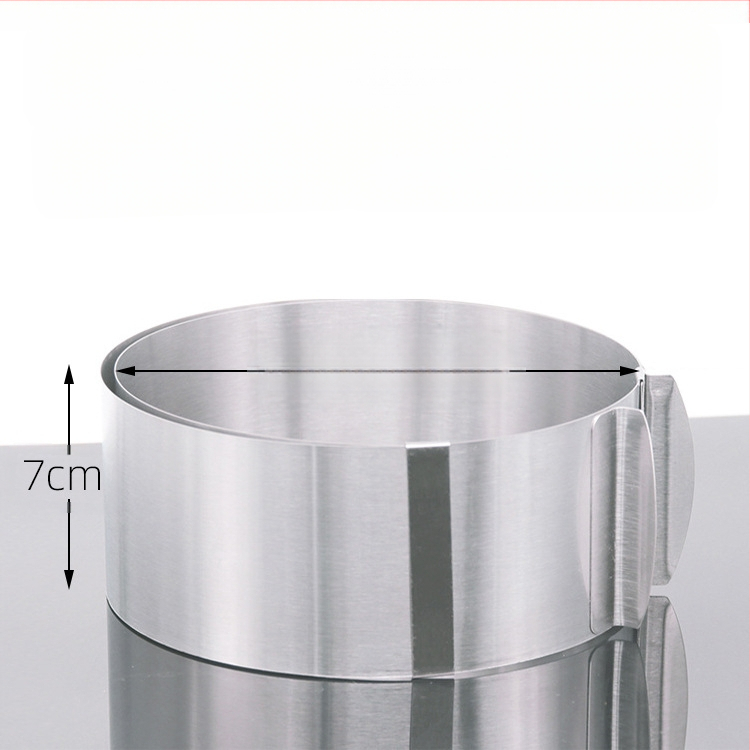 Αν θέλετε να βρείτε στρογγυλό κύκλο μους από ανοξείδωτο χάλυβα, μπορεί να ρυθμιστεί χειροκίνητα, καλούπι κέικ κύκλου κέικ DIY πολλαπλών σχημάτων καρδιάς