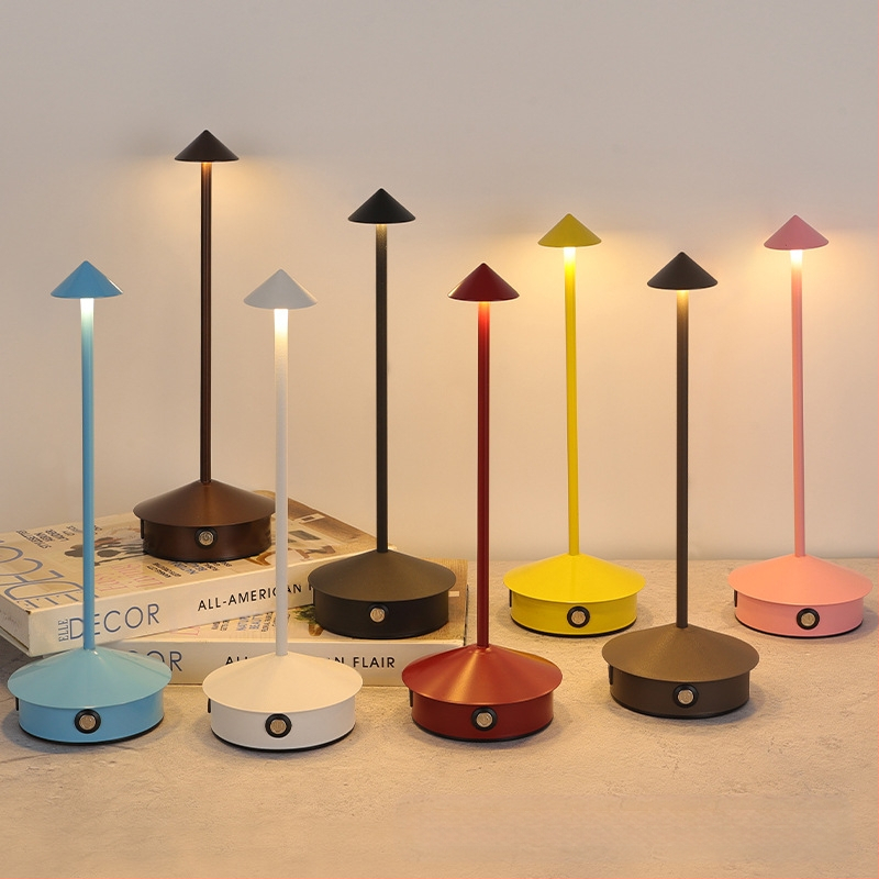 Seenelamp piiriülene mood väliskaubandus LED Spire laualamp laadimine loominguline välistingimustes siseruumides restorani kaunistuseks väike laualamp