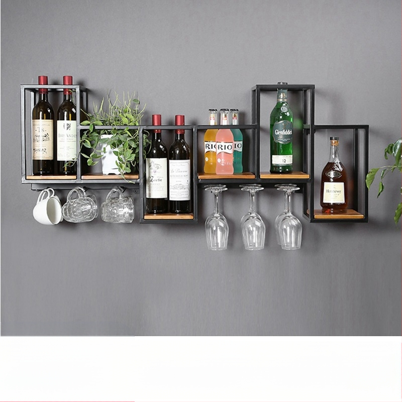 Europietiško stiliaus kaltinės geležies medžio masyvo vyno laikymo lentynėlė, pakabinama ant sienos, raudonojo vyno lentynėlė, kūrybingas restorano dekoravimas, sieninė vyno spintelė, vyno taurių lentynėlė