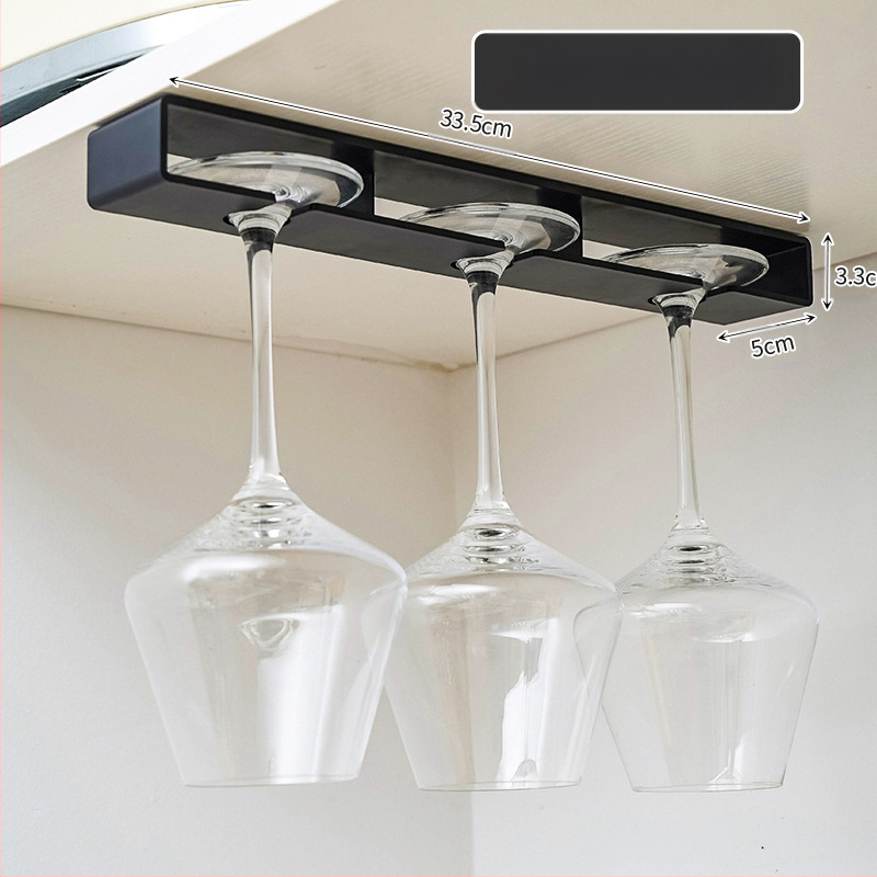 Punase veini klaasiriiul rippuv augustamata majapidamispokaalide hoiuriiul tagurpidi veiniklaasi äravooluriiul