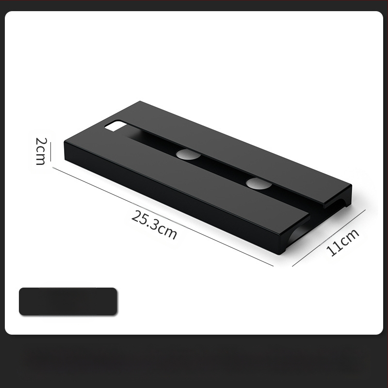 Punase veini klaasiriiul rippuv augustamata majapidamispokaalide hoiuriiul tagurpidi veiniklaasi äravooluriiul