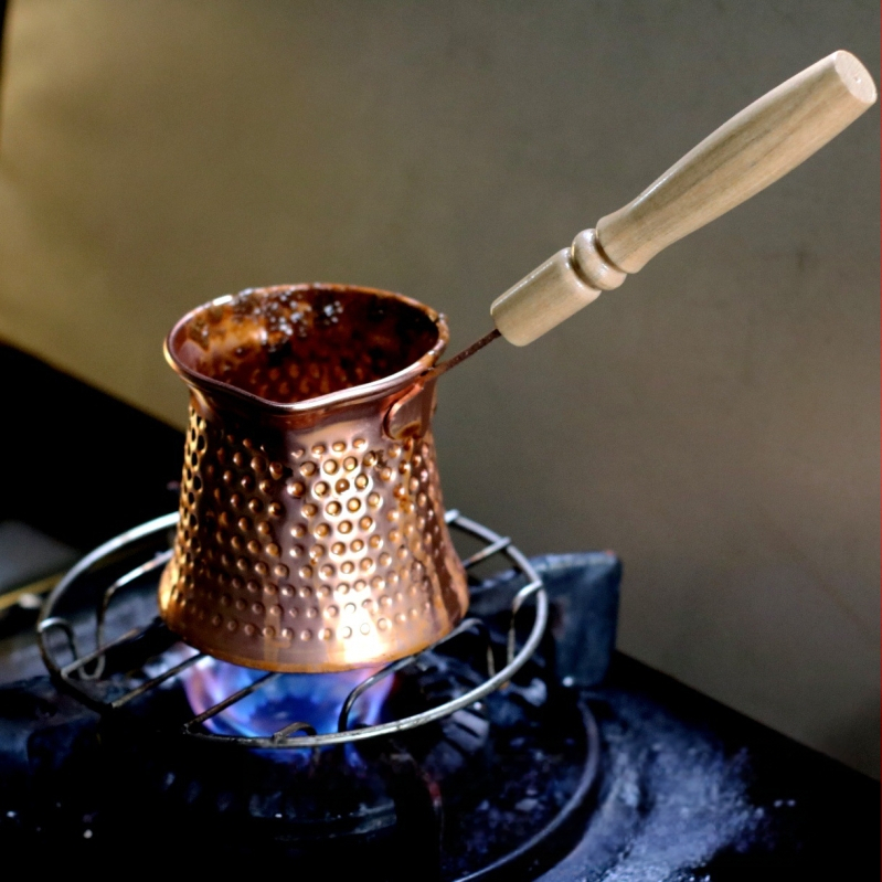 Piiriülene 350ml vasega kaetud Türgi kohvikann paksendatud kaalutud puidust käepidemega, põletusvastane keskkonnakaitse