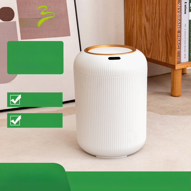 Kodune intelligentne anduriga prügikast, luksuslik ja väärtuslik uus hotelliköögis asuv plastmassist prügikast