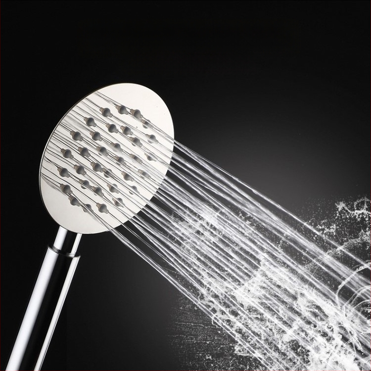 Varinė dušo galvutė Varinė rankinė slėginė dušo galvutė Cilindrinė rankinė dušo galvutė Varinė rankinė dušo galvutė