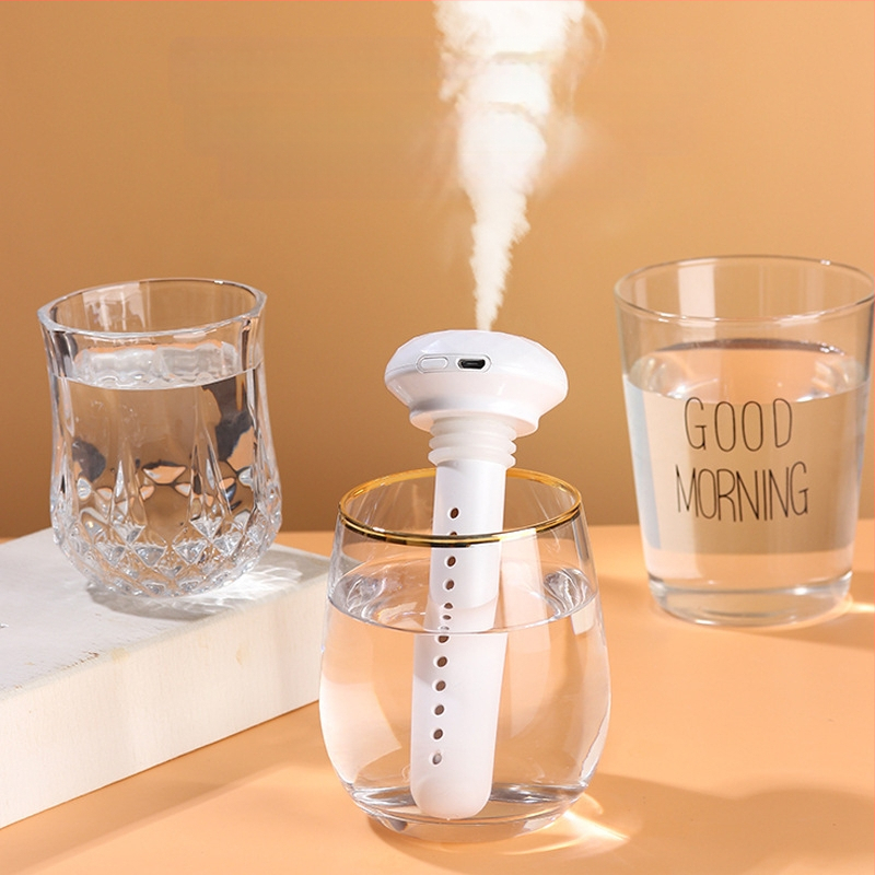 Tehase otsene pihustusniisutaja USB aroomiteraapia masin Teemantniisutaja sügis- ja talvine kliimaseade siseruumides auto veelisand