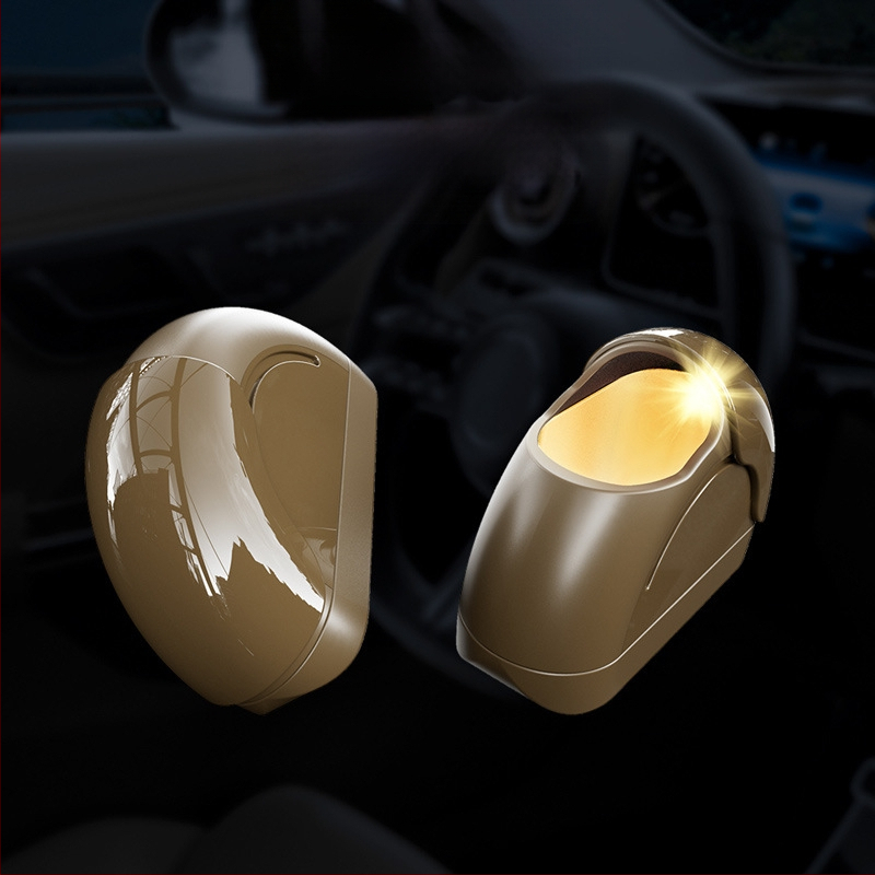 Nauja automobilio peleninė, automobilio peleninė, metalinis įdėklas, vieno paspaudimo dangtelio dangtelis, minkšta, lengva automobilio peleninė