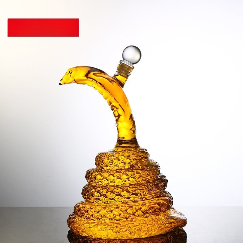 Boroszilikát üvegből készült kígyó alakú borosüveg Decanter Vörösboros üveg
