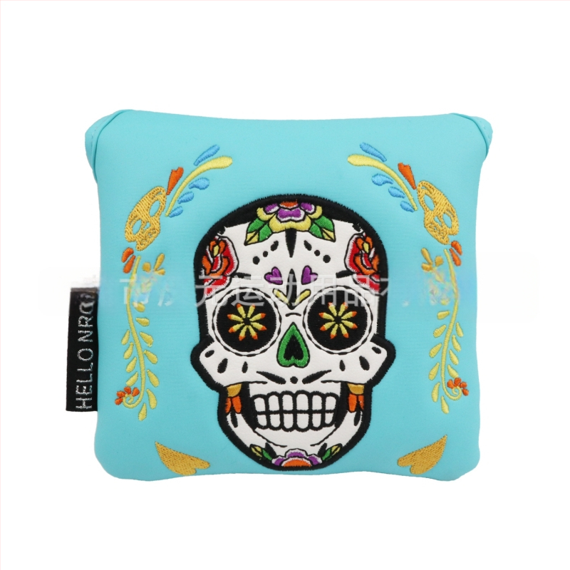 Naujų gamintojų didmeninė tarpvalstybinė elektroninės prekybos golfo lazdos uždangalai, mediniai lazdos kostiumai, kaukolės stūmimo lazdos uždangalai