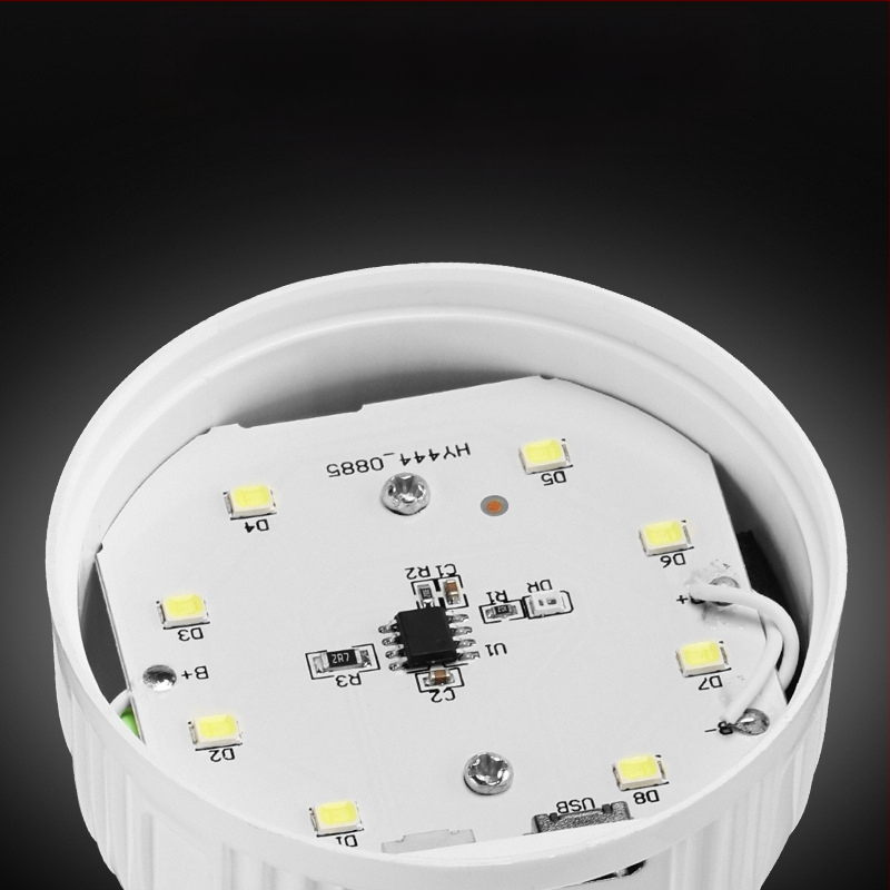 Nauja LED įkrovimo lemputė 3 lauko vandeniui atsparios naktinės turgaus prekystalio elektros energijos tiekimo nutraukimo avarinės lemputės nešiojamas apšvietimas