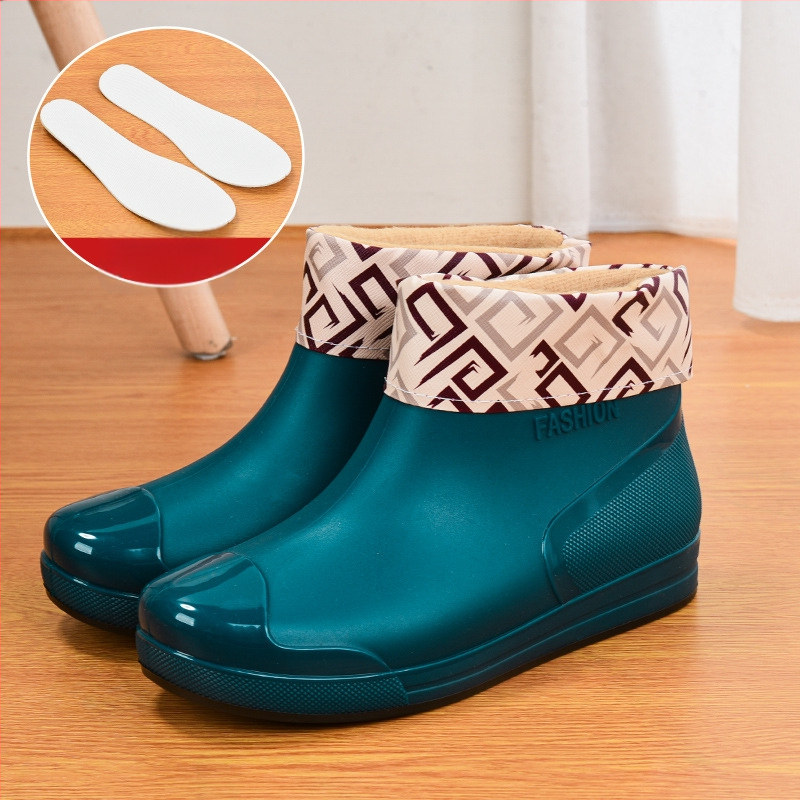 Madingi moteriški guminiai batai, trumpi vamzdeliai, šilti, neslystantys, vandeniui atsparūs batai, virtuvės, automobilių plovimo, darbo guminiai batai