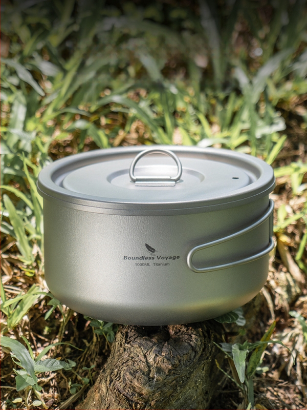 Biwei tīra titāna zupas katls, īpaši viegls un ērts kempinga katls, titāna katls, pusdienu kaste, apsildāms viena slāņa gatavošanas katls, salokāms rokturis.