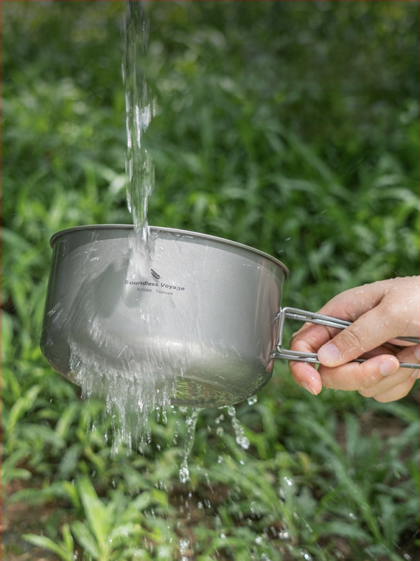 Biwei tīra titāna zupas katls, īpaši viegls un ērts kempinga katls, titāna katls, pusdienu kaste, apsildāms viena slāņa gatavošanas katls, salokāms rokturis.
