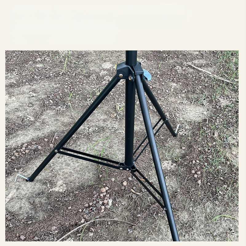 2,1 m välistingimustes kasutatav telkimisvalgusti alus, kokkupandav, reguleeritav telkimisvalgusti post, topeltkonksuga riputus, mobiilne telkimisstatiiv