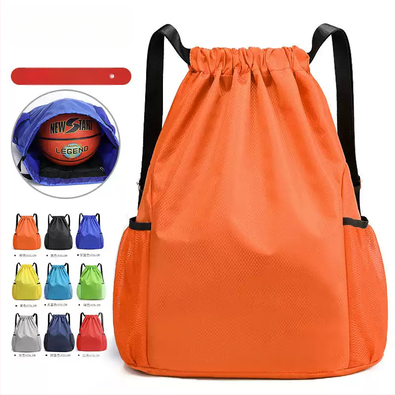 Csomag zsebes hátizsák egyszerű utazóhátizsák nagy kapacitású húzózsinóros fitnesz futball kosárlabda táska egyedi logóval