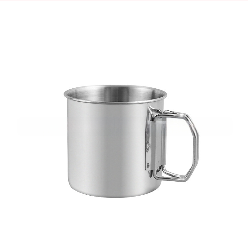 Āra nerūsējošā tērauda 304 saliekamā krūze Āra kempinga virtuves piederumi Alpīnisma ūdens krūze Pārnēsājama uzglabāšanas alus krūze