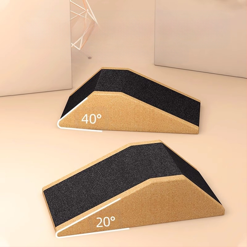 Jooga Korgist telliskivist kükk Telliskivist liivapaber Kiiltelliskivist fitness Tõstmine Sääre venitus Kanna tõstmine Kaldtee kalle