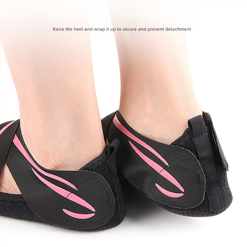 Pehme tallaga joogajalatsid siseruumidesse, Pilatese jaoks, avatud ninaosaga, laia reguleeritava rihmaga, silikoonist libisemisvastase spordijoogajalatsid