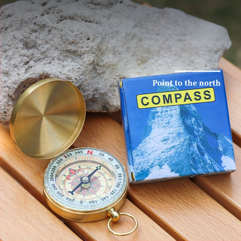 Brass North Needle G50 zsebóra Retro Flip Compass kültéri hegymászáshoz, többfunkciós, világító fedéllel
