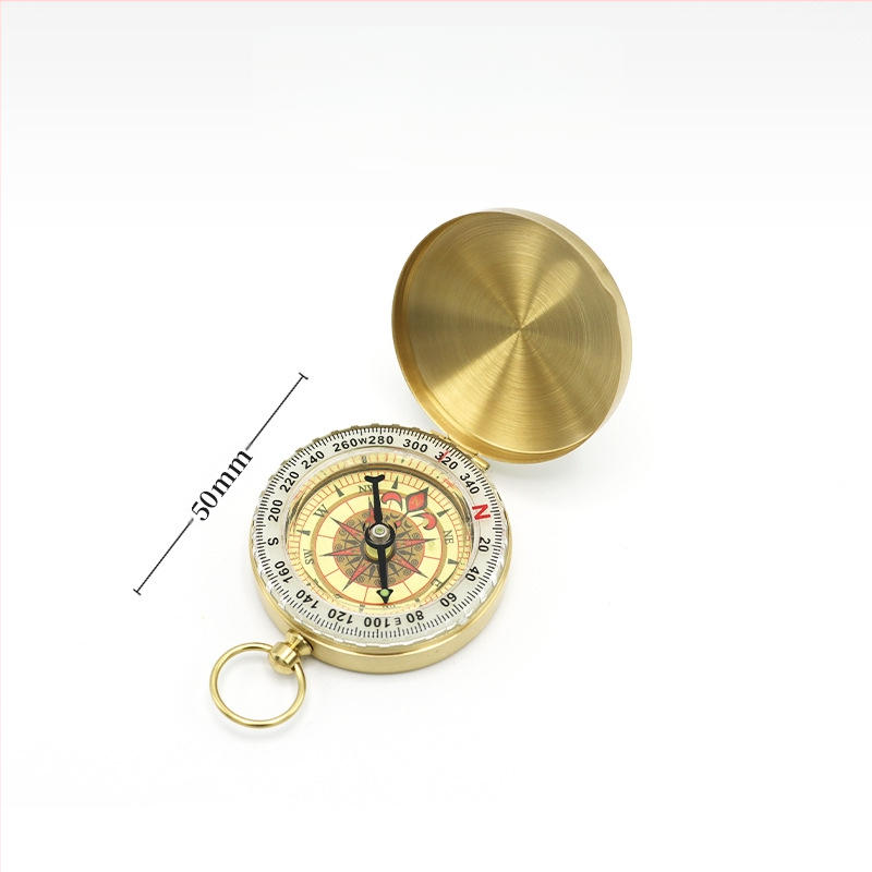 Brass North Needle G50 zsebóra Retro Flip Compass kültéri hegymászáshoz, többfunkciós, világító fedéllel