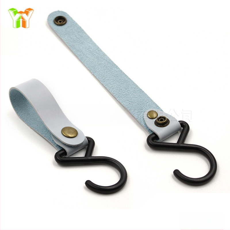 Laos S-tüüpi nahkkonks, õues kasutamiseks mõeldud telk, kaelarihmaga hoiukonks, koduköögi lauanõude organiseerimiskonks