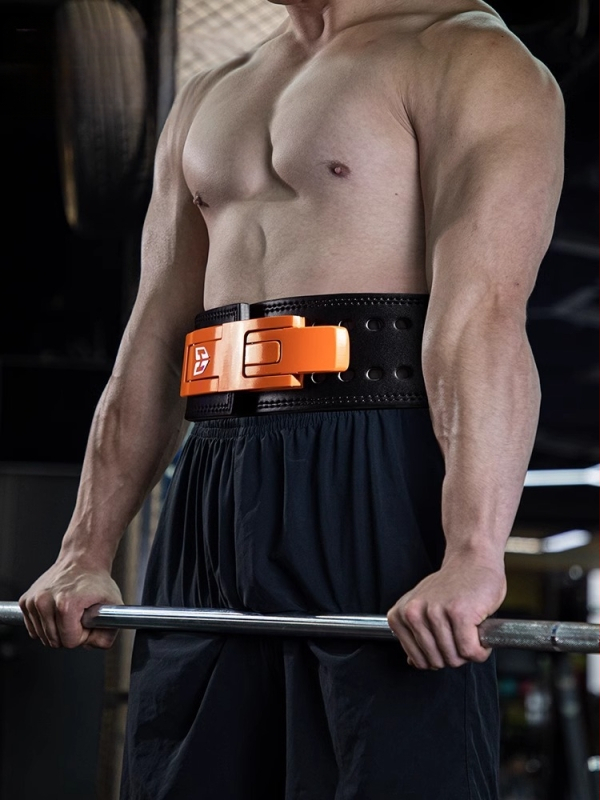 BOXERGING Erősítő Emelő Fitnesz Öv Gyorscsatos Guggolás Kemény Húzású Marhabőr Karos Emelő Testépítő Védőelemek Férfiaknak