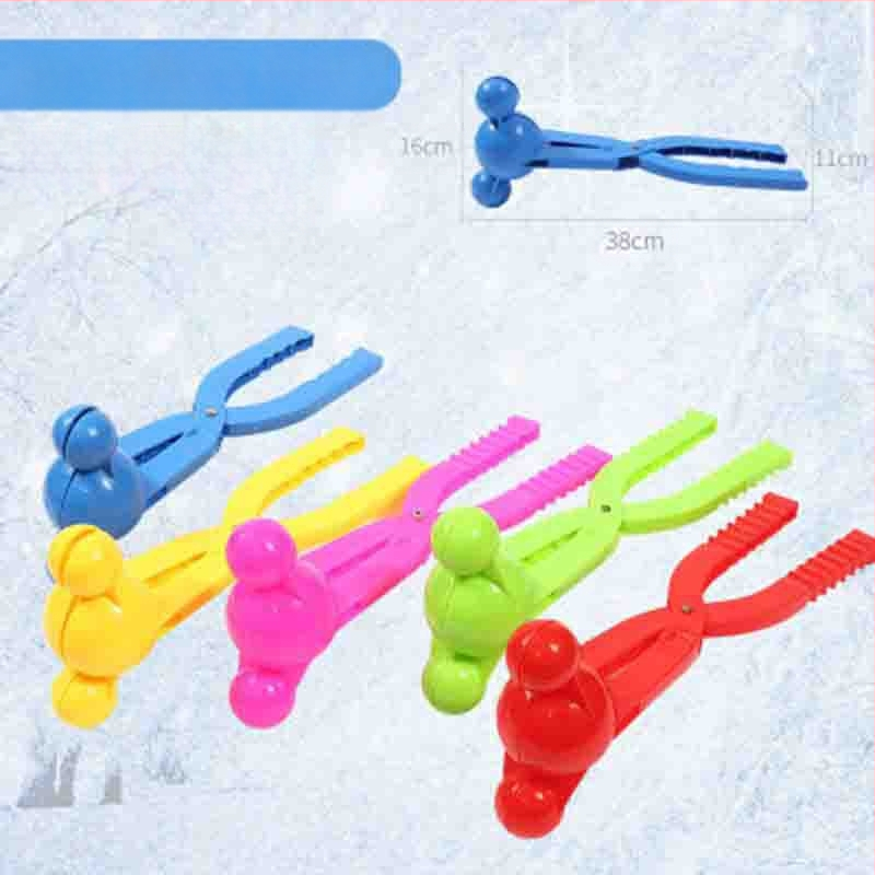 Sniego gniūžčių segtukas, žaidžiantis smėlyje ir vandenyje, vaikų žiemos lauko žaislai, kūdikis žaidžia sniege, segtukas, interaktyvus sniego gniūžčių kovos įrankis